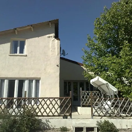 Eglantine Tatil Evi *