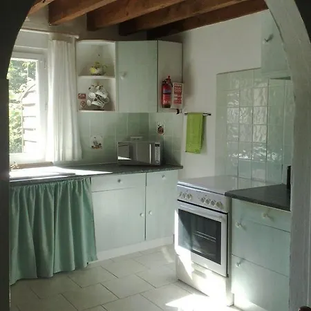 Eglantine Tatil Evi *